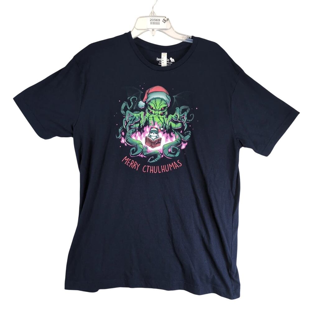 TeeTurtle Merry Cthulhumas Men's XL T-Shirt Navy Crew Short Sleeve Christmas Cat